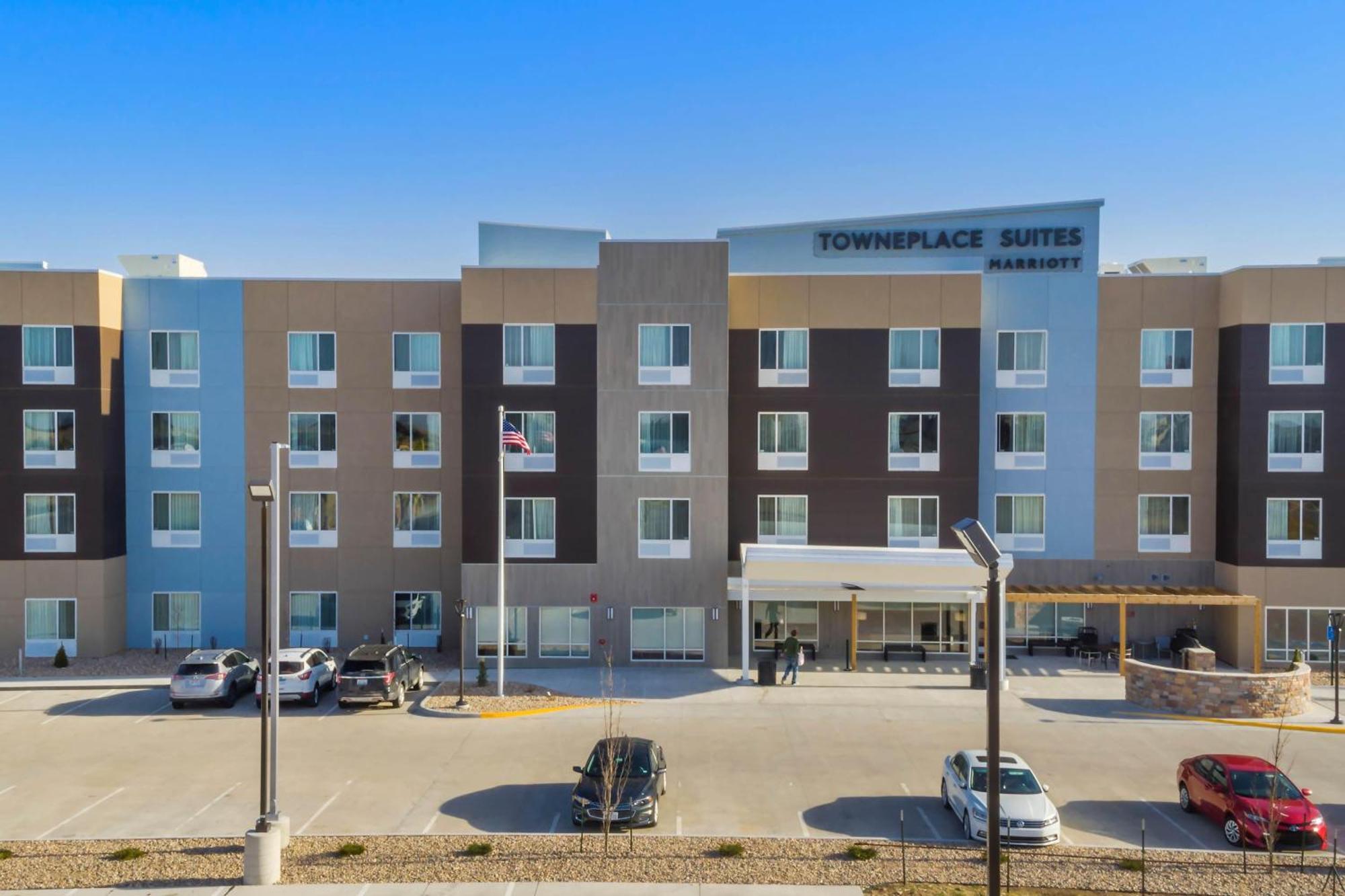 Towneplace Suites By Marriott Hays Exterior photo
